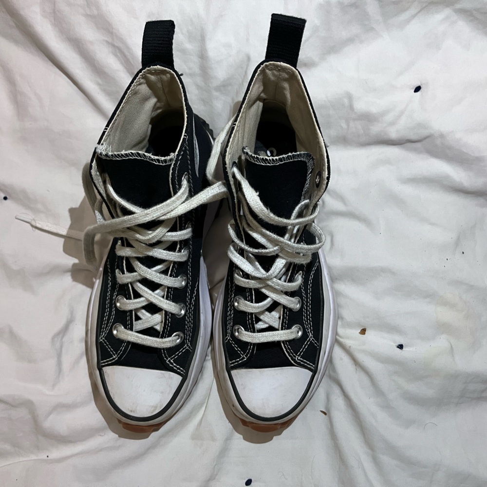 Run Star Hikes lugged converse| Black and white| 6.5 W - Picture 3 of 4